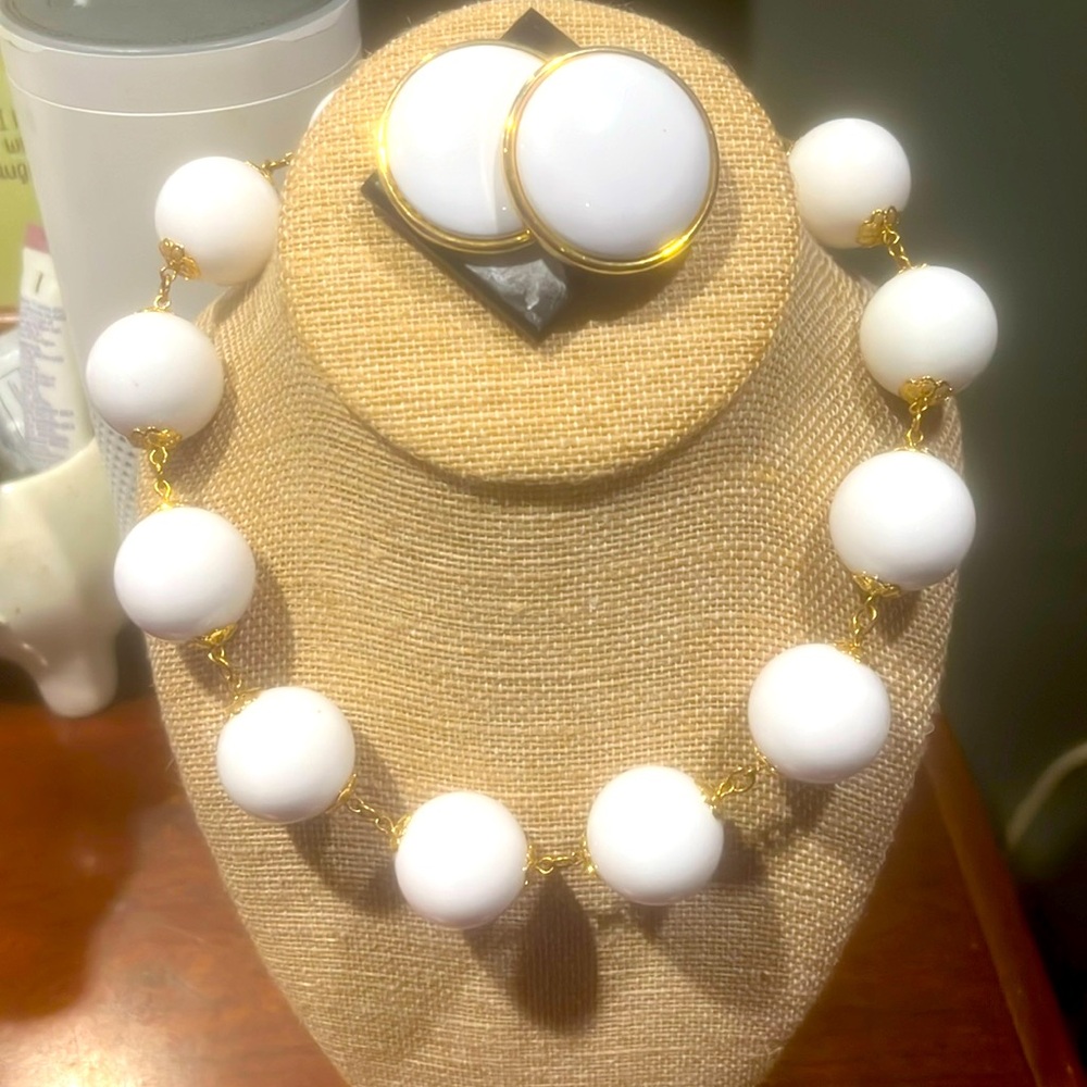 Vintage Large White bead necklace and earrings